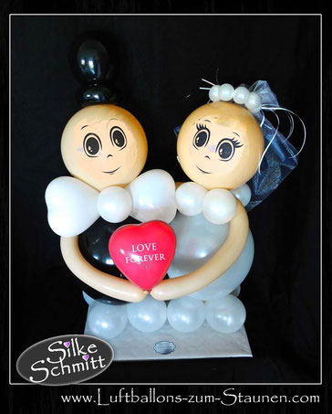 kleines Luftballon Brautpaar Ballon Braut Bräutigem mit Namen personalisiert beschriftet Herz Geldgeschenk Hochzeit witzig Hochzeitsgeschenk