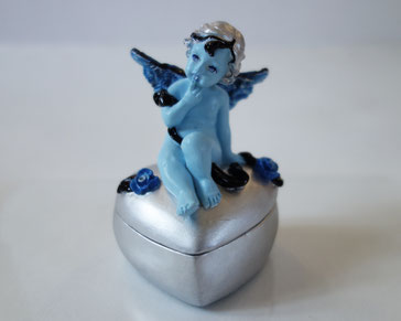 Art Design Figurines, Art Toys Figurines, Urban Art Design, Pop Figurines, Artoys, Custom Art, Design Statues, Designers Figurines, Pop Modern Art, Street Art, Contemporary Art Design, Angels Paintings, Sculpture Figurines, Pop Art Figurines,