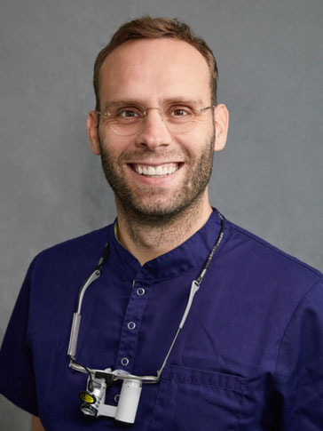 Dr. Alexander Gune