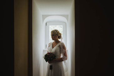 - Hochzeitsreportage Wittenberg - Hochzeitsfotograf Wittenberg- Hochzeitskleid 