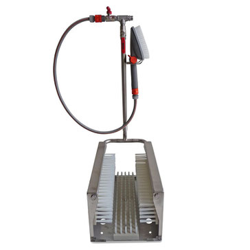 Boot washer with draining basin