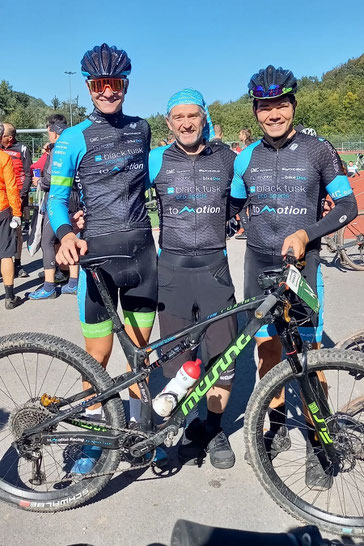 Teamfoto vom Lautertal Marathon: von links nach rechts Marcel Scheu, Uwe Koch und Tobias Häffner ©Tomotion GmbH