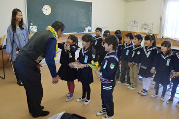 バスのおじさんとお別れ会。