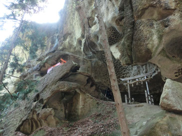 古峯神社と稲荷神社