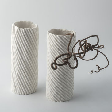 coppia di vasi cilindri in paperclay bianco opaco