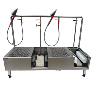 Installation de lavage pour bottes et chaussures de travail