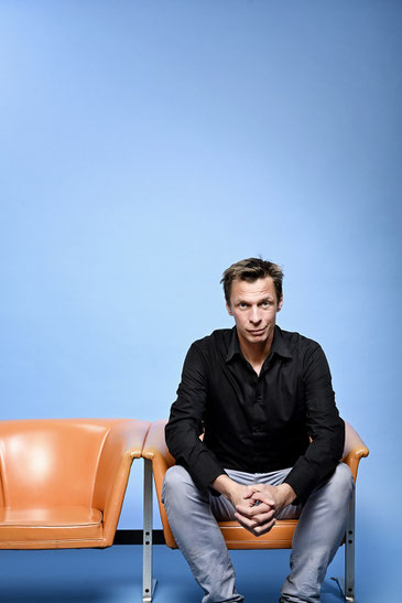 Klaus Eckel | Kritik | Globe Wien