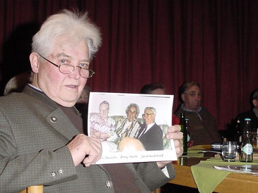 2001 zeigte August Lustfeld bei einem Klönabend des Rehburger Bürger- und Heimatvereins ein Foto von Albert aus späteren Jahren. 