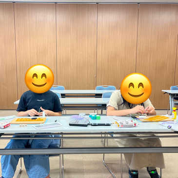 Nちゃん・Sちゃん作業中
