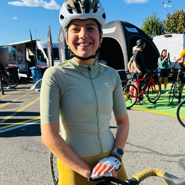 Ladina gut gelaunt vor dem Start