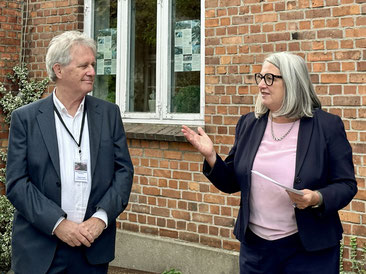 Vorstandsvorsitzender Stephan Reuß mit  Frau Ministerin Dorit Stenke