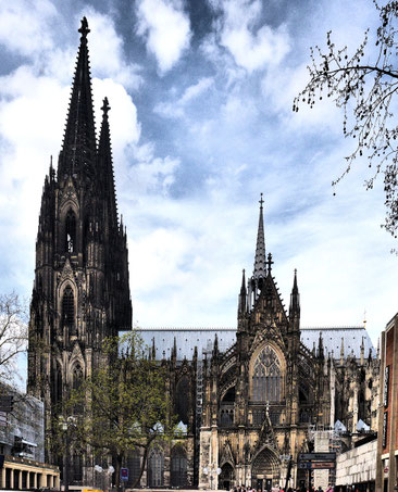 Façade sud de la Cathédrale