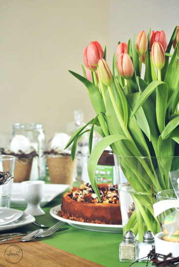 Ein Blick auf meinen Tisch zum Oster Brunch