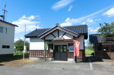 鮎川駅(2023年撮影)