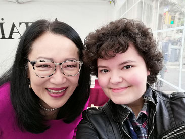 Choo Waihong i Mixa durant la Diada de Sant Jordi 2019
