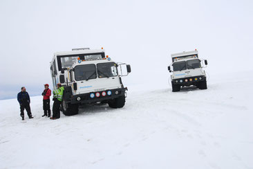 Into the Glacier-Tour mit Monstertrucks - Exklusive Islandsrundreise von My own Travel ©My own Travel