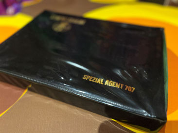 Spezial Agent 707 Koffer Außen