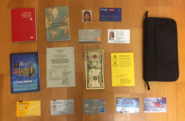 Dokumente, Pass, Tauchschein, US-Dollar, Kreditkarten, Unterlagen, packen, Weltreise
