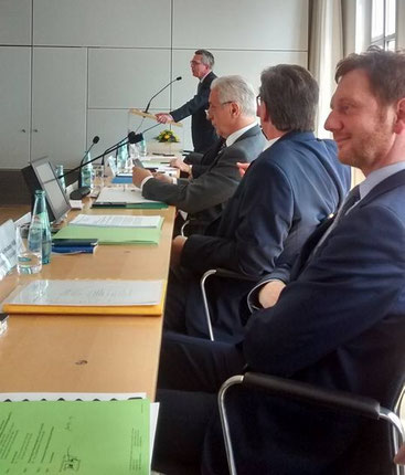 Gemeinsame Fraktionssitzung der CDU-Fraktion und der Landesgruppe Sachsen im Bundestag. (v.l.n.r. Thomas de Maizière, Stanslaw Tillich, Frank Kupfer, Michael Kretschmer)
