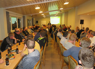 Die diesjährige Generalversammlung fand im gut gefüllten Anbau der Schützenhalle statt.