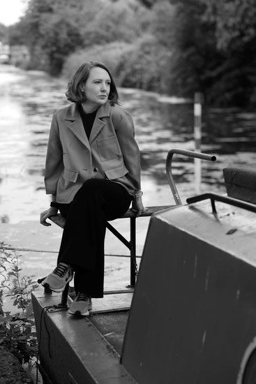 Paula Hawkins