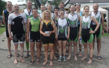 Triathleten vom RC Vorwärts Speyer am Start beim 11. Goldener Hut Triathlon in Schifferstadt.