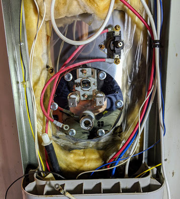 三菱丸形電気温水器ヒーター交換 - 三共工事㈱ 三菱丸形電気温水器ヒーター交換 - 三共工事㈱