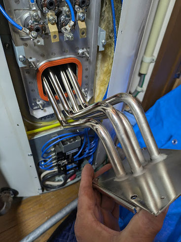 電気温水器丸形ユパック・三菱電機修理承ります - 三共工事㈱ 電気温水器丸形ユパック・三菱電機修理承ります - 三共工事㈱