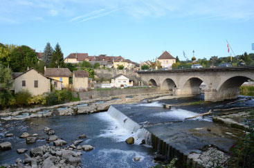 Le guiers rivière de saint genix sur guiers pays de la brasserie de la mousse du Guiers en savoie