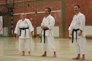 v. l.: Friederike Zeifang, Thoralf Altenburg (5. Dan), Carsten Zeifang im September 2017 in Stade