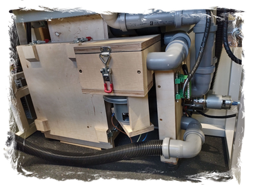 Zentrale Absaugung V2 Effiziente Staubkontrolle mit 4-fach-Verteiler-System