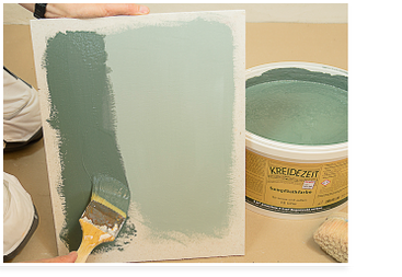 Wandfarben pigmentieren: Unterschied zu frischer und getrockneter Wandfarbe