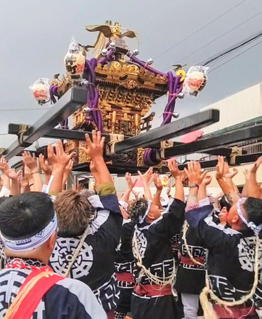 吉川八坂祭り,夏祭り, 暴れ神輿, 吉川八坂神社例祭, 埼玉県吉川市