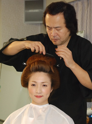 奥の手・禁じ手 なんでもありさ!!短い髪で文金高島田
