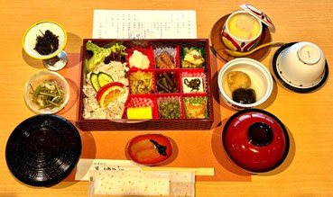 天女の昼御膳 2000円(税別)お料理イメージ
