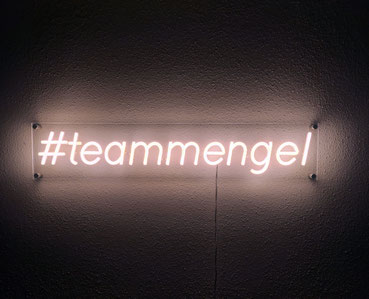 Wir lieben unsere neue Wand im Büro!
