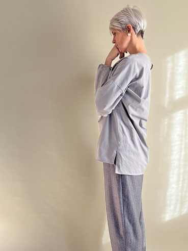 Weite Baumwollbluse / graublau