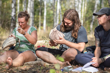 Wildwechsel Ausbildung: Naturhandwerk mit Weiden flechten