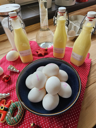 Hausgemachter Eierlikör zu Weihnachten