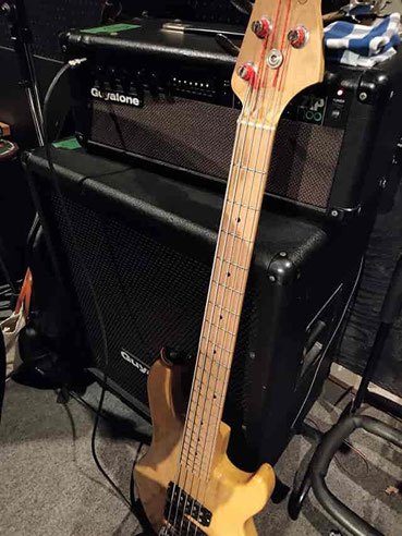 グヤトーンとG&L。