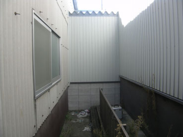 屋根付き電設架台工事：工事前