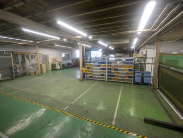 鉄骨造物品棚新設工事：工事前