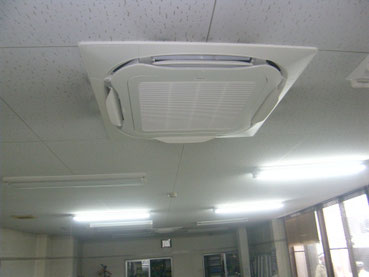 事務所エアコン入替工事：工事後