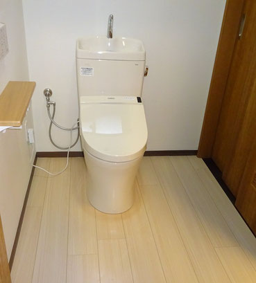 TOTO　ピュアレストQR　トイレリフォーム　トイレの介護　　施工後　千葉　佐倉市　スリーエイトホーム