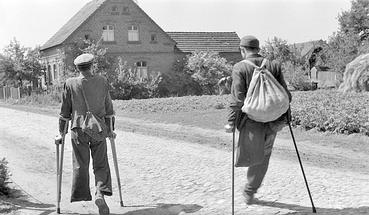1918