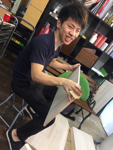 元自衛隊という異色の経歴で気色悪いほどの仕事術を見せるワタル君www