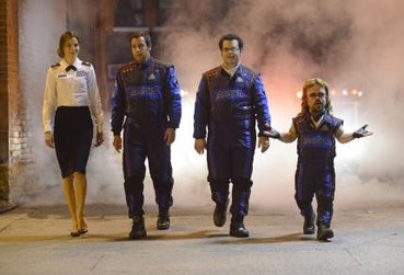 Enttäuschende Performance: Peter Dinklage als Lachnummer. [Quelle: Sony Pictures]