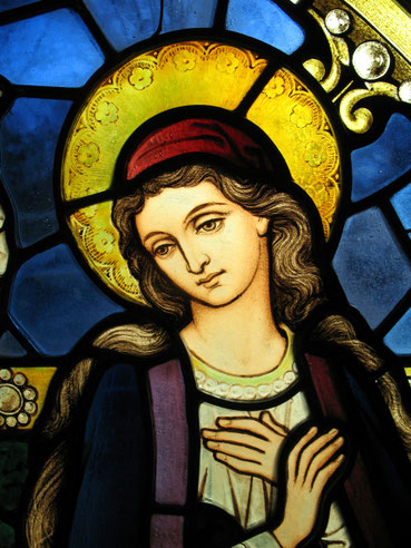Mariendarstellung auf einem Fenster der St. John's Kirche in Washington