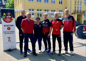 Das „Düren 1899“ - Helferteam – v.l.n.r Markus, Helmut, Monika, Frank, Frank, Torsten