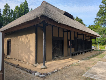 民話の里伝承館